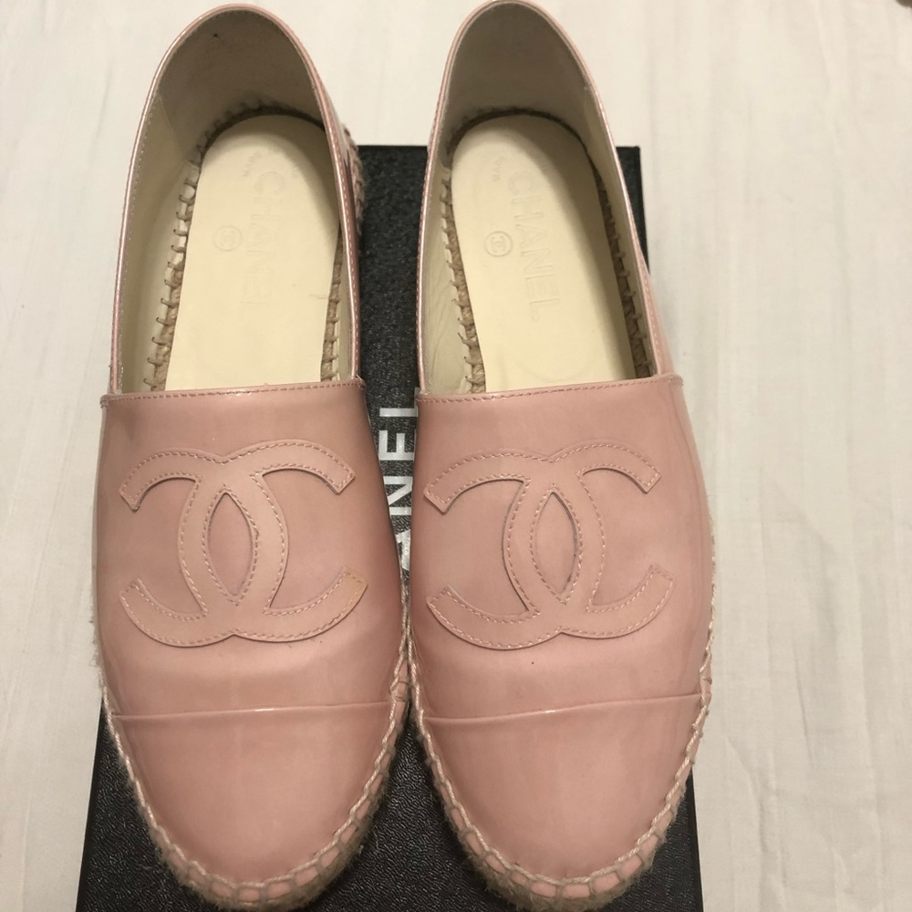 Chanel Espadrilles Pink Patent size 38